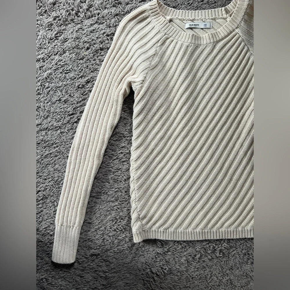 Old Navy Cream Ribbed Crew Neck Sweater - Picture 3 of 9